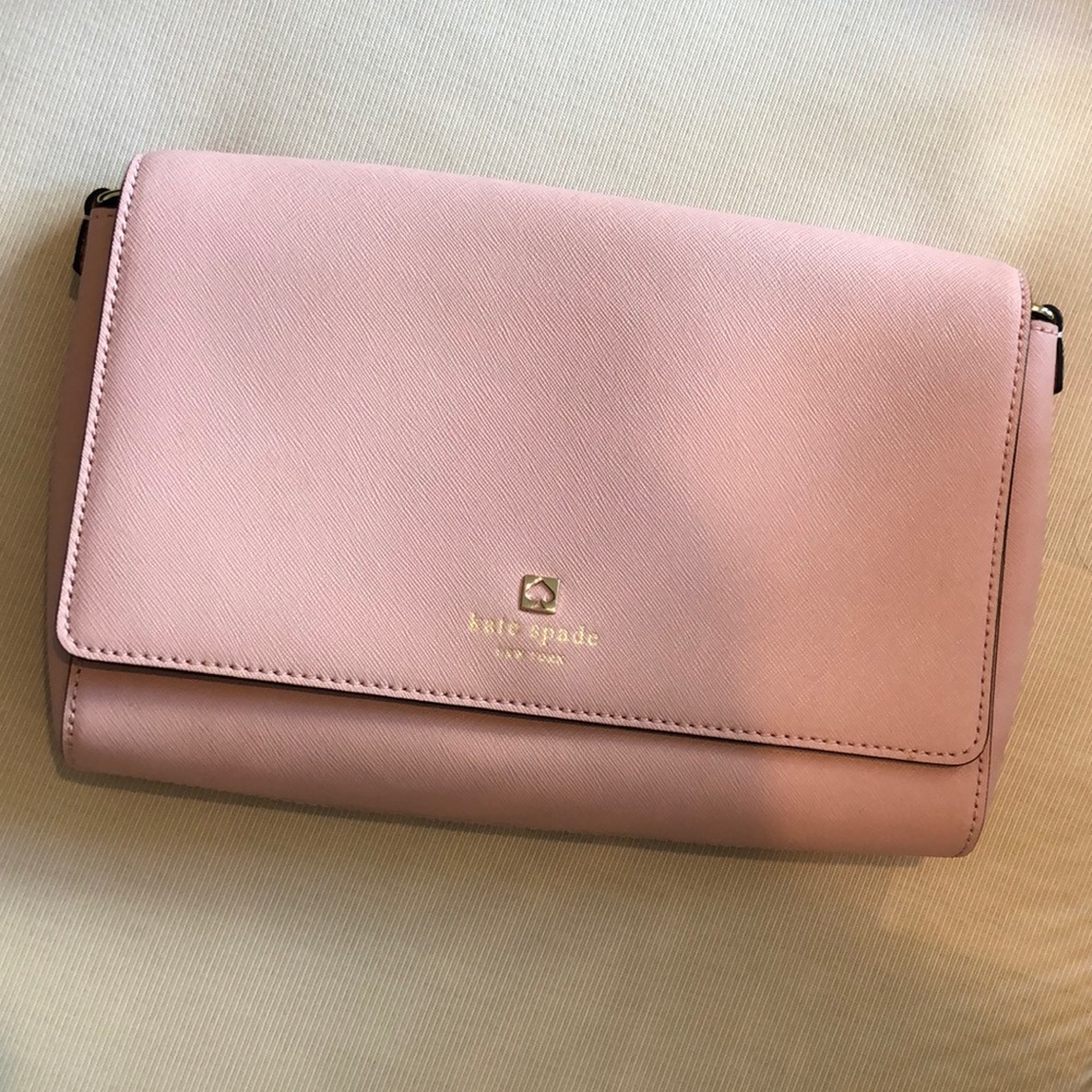 Like New Kate Spade soft pink purse!
